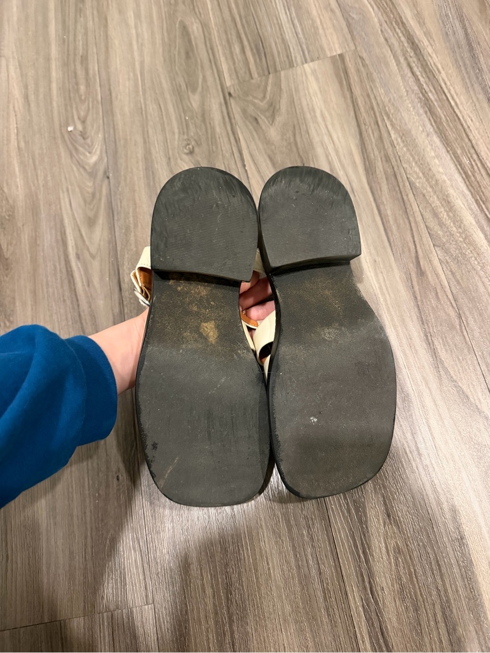 Roman Sandals - Picture 6 of 6